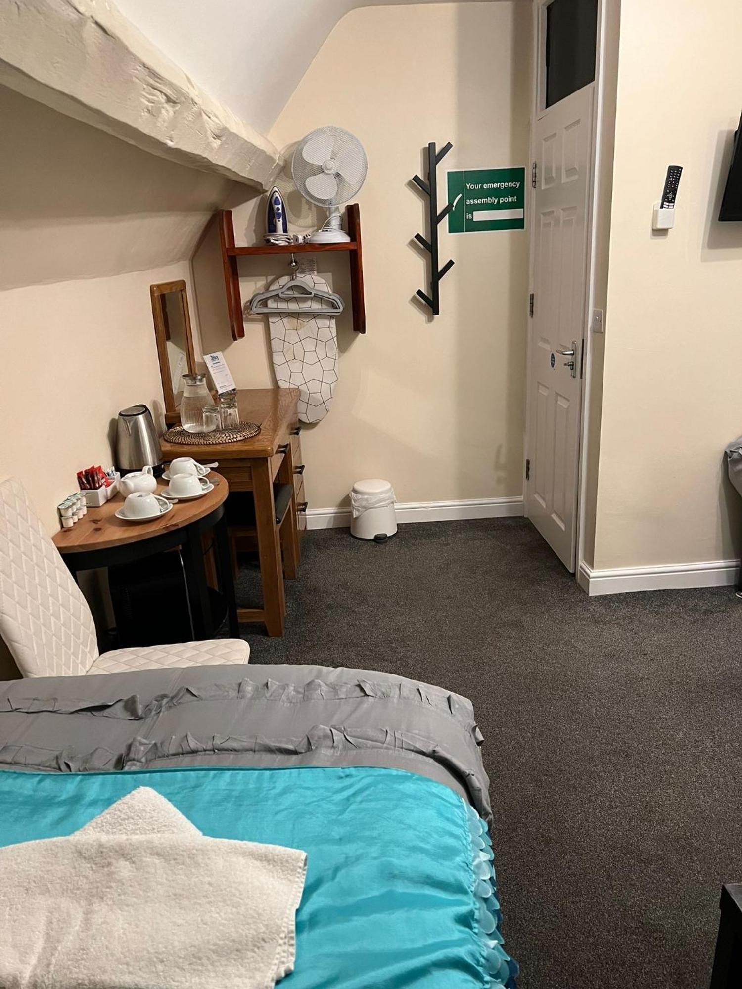 Abbey Holiday Accommodation Уитби Екстериор снимка