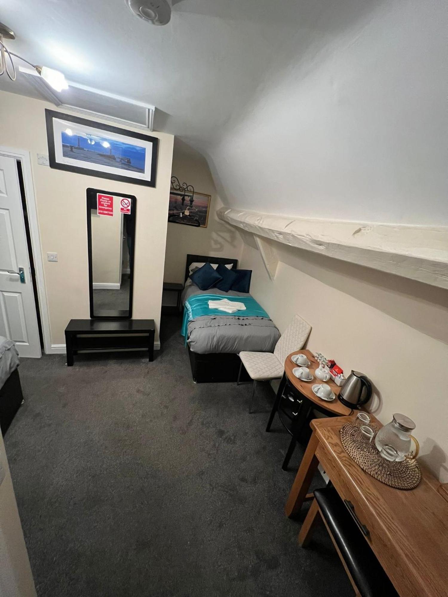 Abbey Holiday Accommodation Уитби Екстериор снимка
